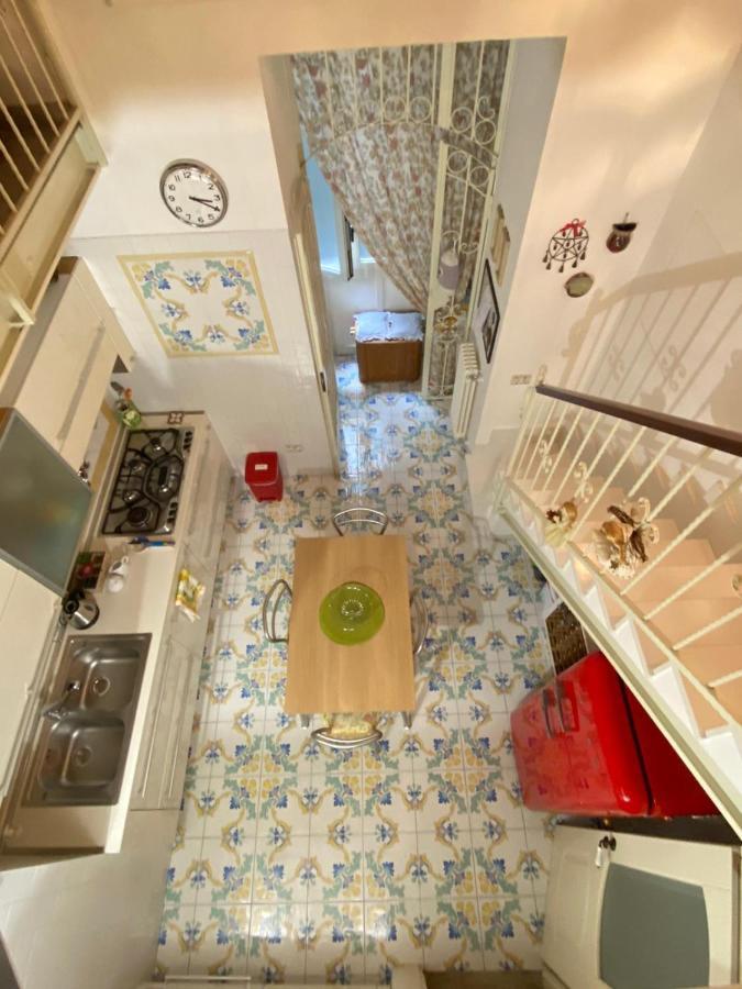 Residenze Pessina Apartment Наполи Екстериор снимка