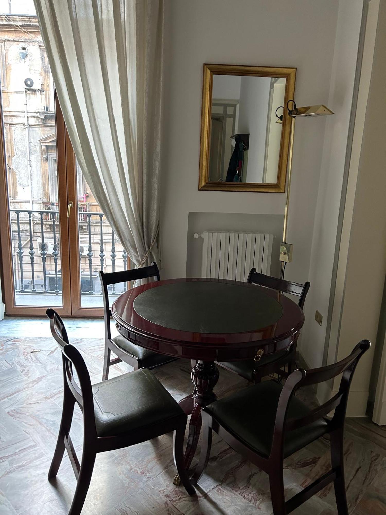 Residenze Pessina Apartment Наполи Стая снимка